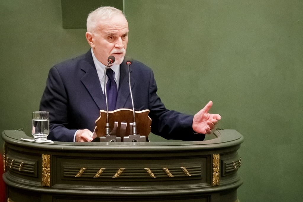 O antropólogo Roberto DaMatta, em seu discurso de agradecimento