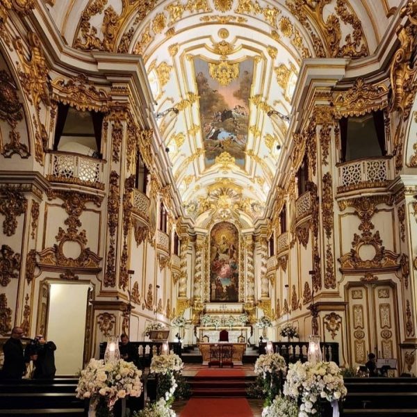 O casamento de Louis Carlos e Thays Souza foi realizado na Igreja Nossa do Carmo da Antiga Sé, Centro do Rio de Janeiro