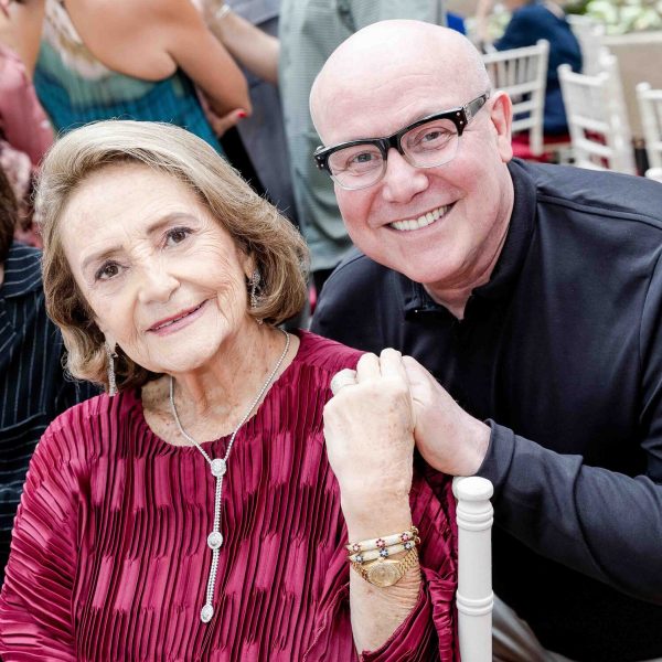 A aniversariante e Paulo Müller