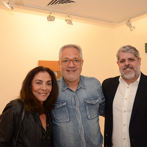 Ana Luiza e Ricardo Rego com José Antônio Mc'Dowell