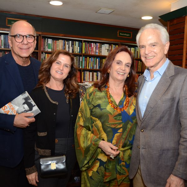 Arnaldo e Katia Danemberg e Suely e Ricardo Stambowsky