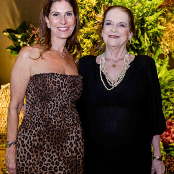 Beatrice e Mariza Bezerra, irmãs da anfitriã