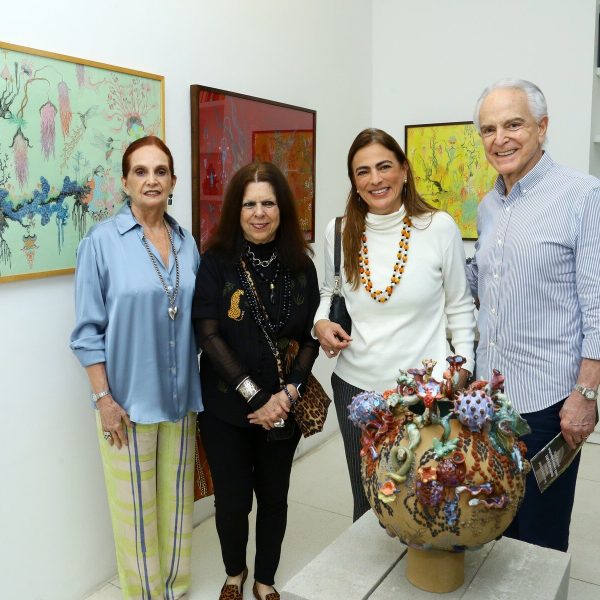 Vanda e Claudia Faissol entre Sueli e Ricardo Stambowsky