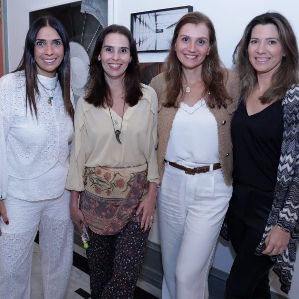 Elis Valadares, Sabrina Correa, Christine Paes e Gisela Marinho