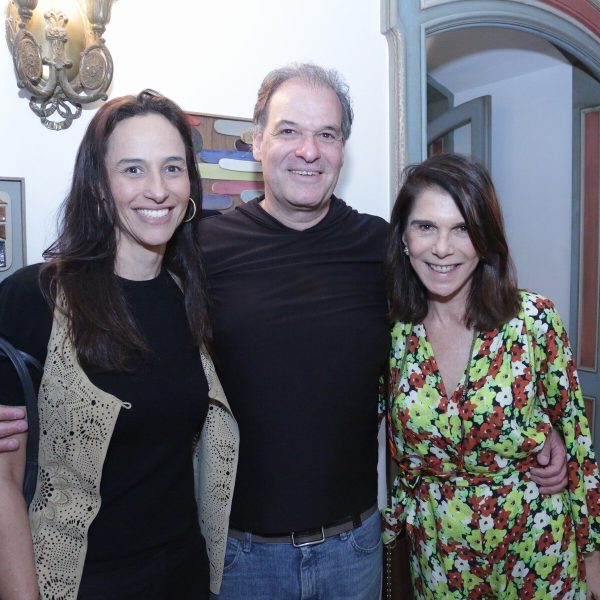 Mariana Indio da Costa e Patrick Pearson e Bia Rique