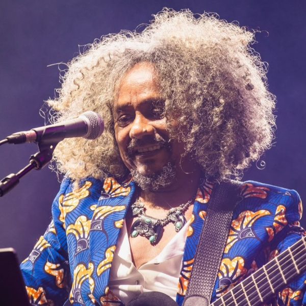Chico César