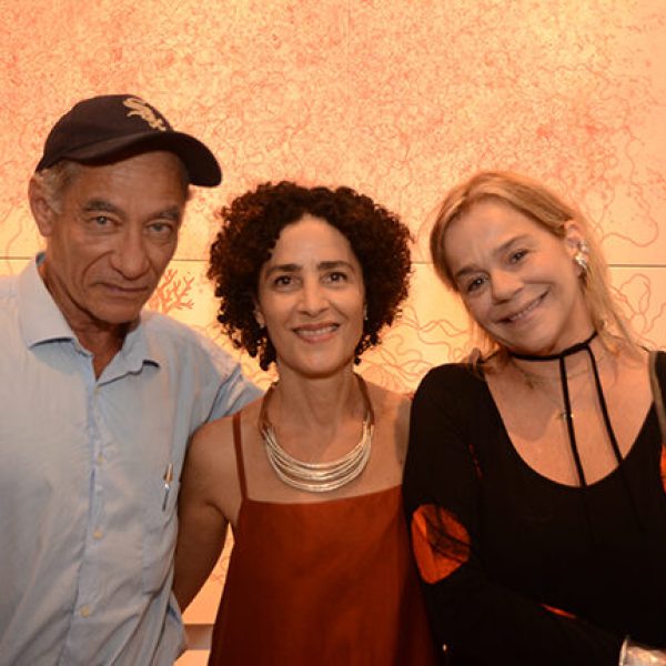 Bel Barcellos com Chico Diaz e Dora Pellegrino