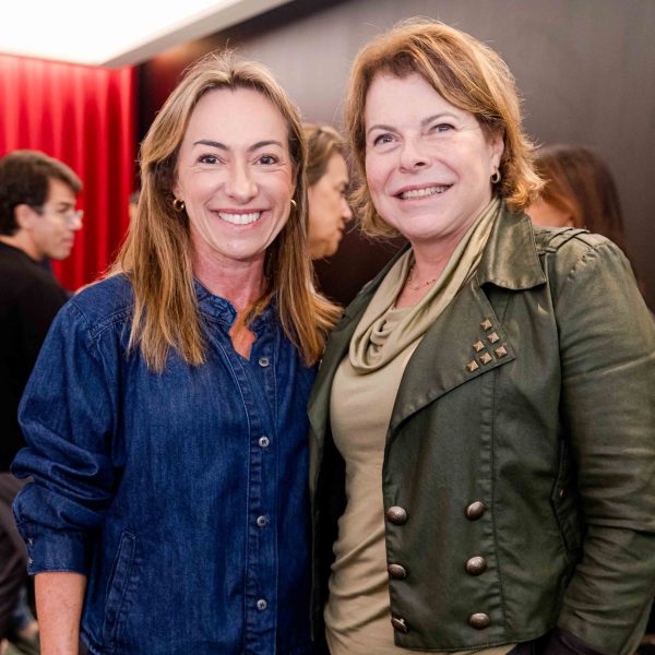 Claudia Meira e Arésia Cristina