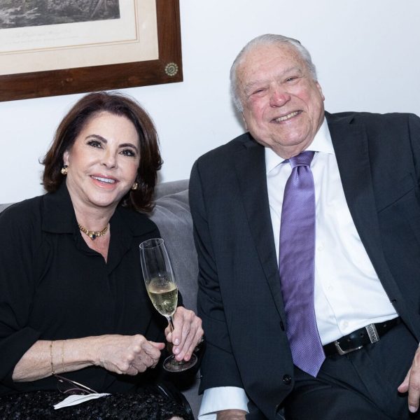 Claudia Monteiro de Carvalho e Paulo Manoel Protasio