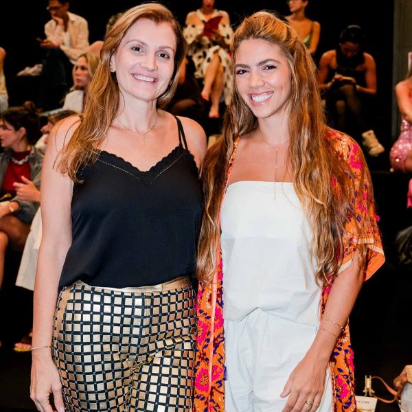 A ex-primeira-dama municipal Cristiane Paes e a atual Victoria Cavalieri