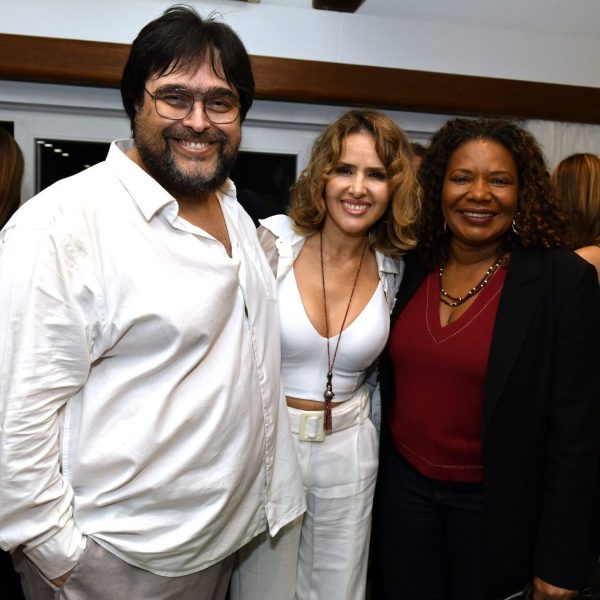 Eduardo Barata , Leona Cavalli e Margareth Menezes