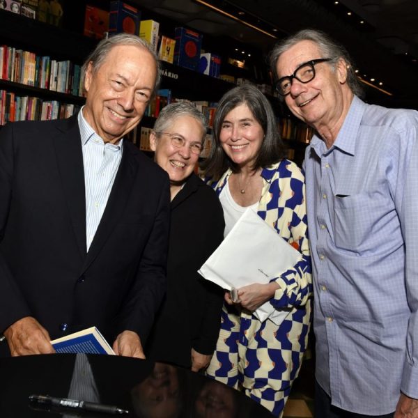 Pedro e Catarina Malan com Carol Rosman e Bernardo Vilhena