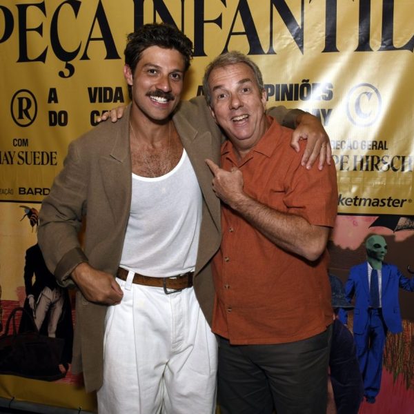 Chay Suede e Augusto Madeira