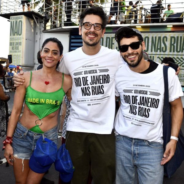 Carol Castro, João Vicente de Castro e Bruno Fagundes