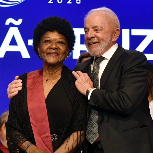 Alaíde Costa e Lula