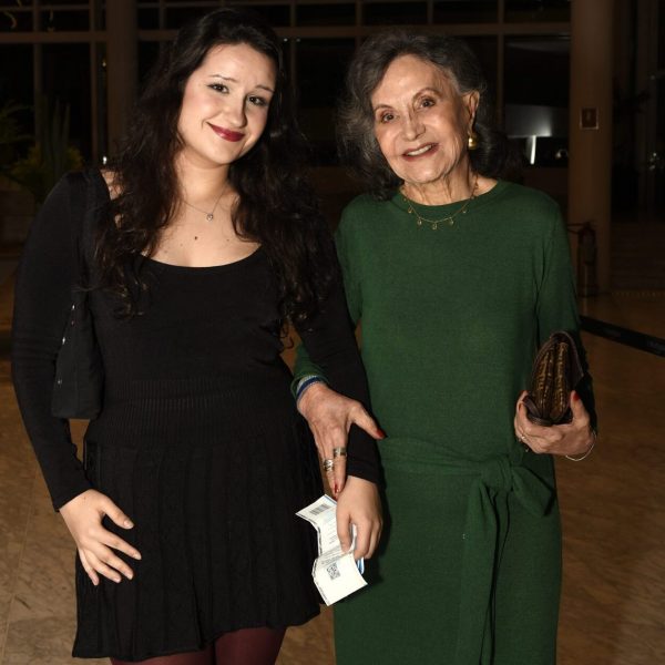 Sofia Mendonça e sua avó Rosamaria Murtinho