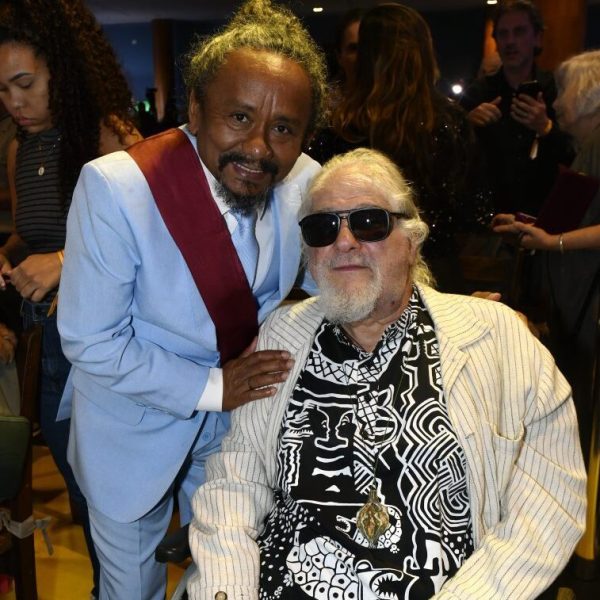 Chico César e Silvio Tendler