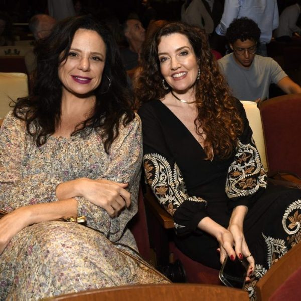 Vanessa Gerbelli e Larissa Maciel