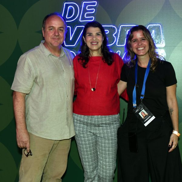 Renato Bjyington , Danielle Barros e Renata Salles