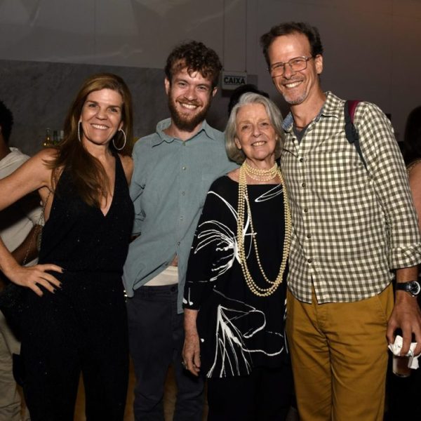 Em família II: Luísa, Vitor, Norma e Carlos Thiré