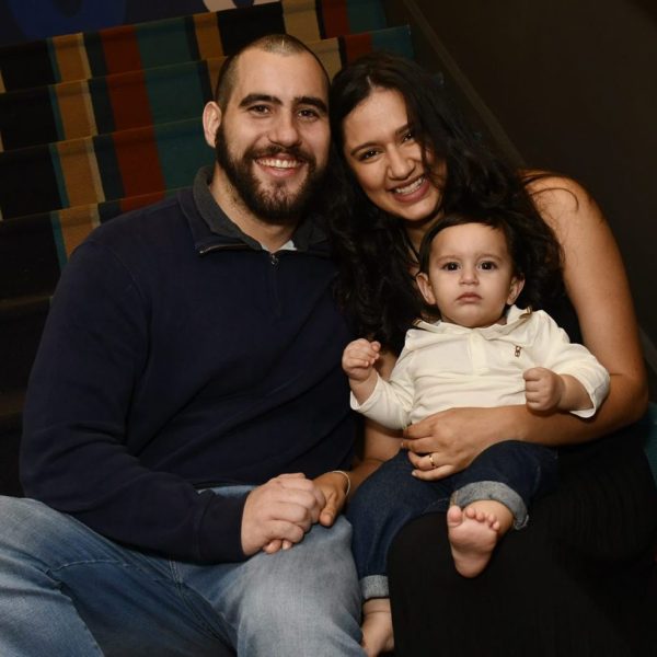 Eduardo Haus e Thayane Cunha com o pequeno Gael
