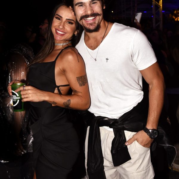 Luiza Caldi e Nicolas Prattes