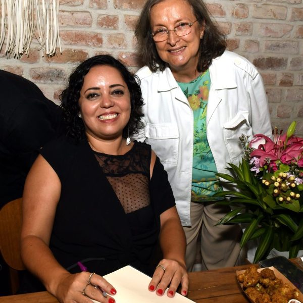 Mariana Filgueiras e Tania Brandão
