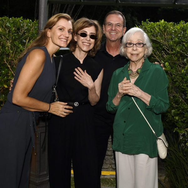 A primeira-dama Cristine Paes, Fernanda Torres, Eduardo Paes e Fernanda Montenegro