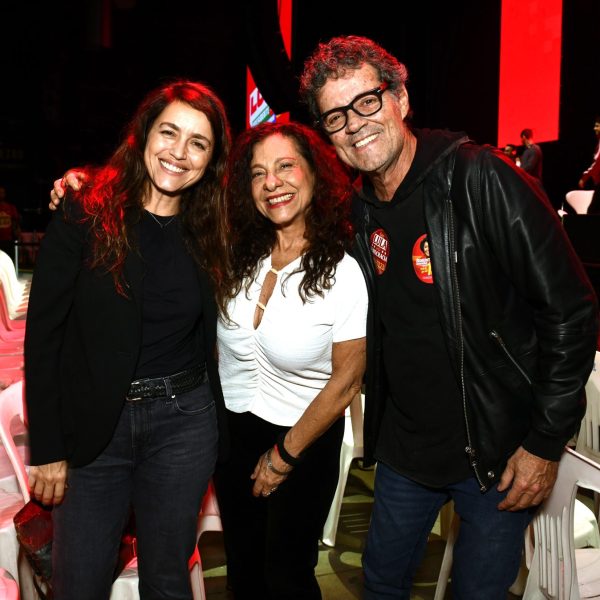 Manuela Dias , Catarina Abdala e Felipe Camargo