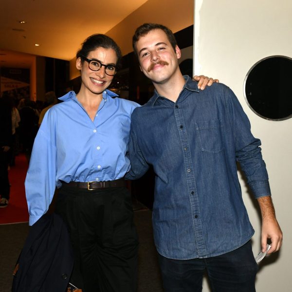 Renata Vasconcellos e seu filho Miguel Mac Dowell