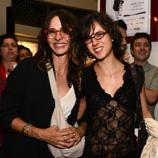 Zazá Piereck e a filha, Flora