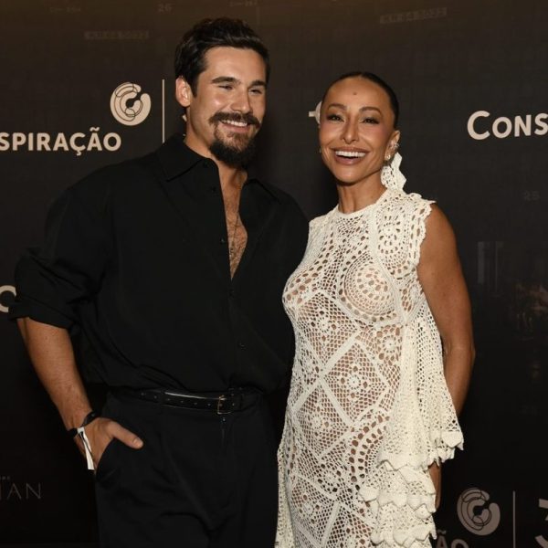 Nicolas Prattes e Sabrina Sato