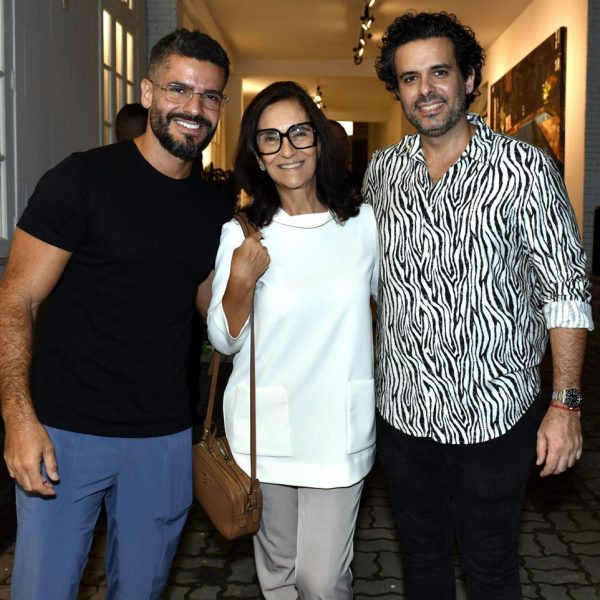 Kátia Leite Barbosa entre Luiz Alberto e Ludwig Danielian