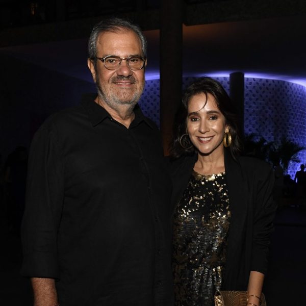 O casal Luiz Oscar Niemeyer e Antonia Leite Babosa