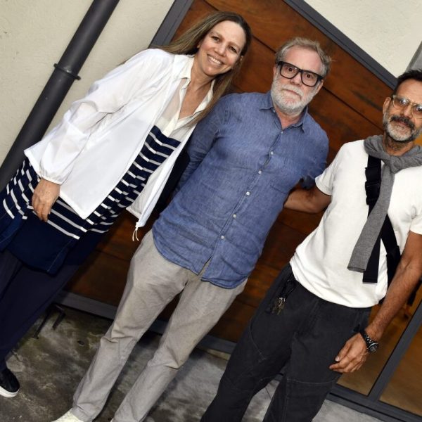 Sandra Kogut , Raul Mourão e Alberto Renault