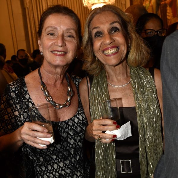 Cristina Moreira e Loreta Burlamaqui