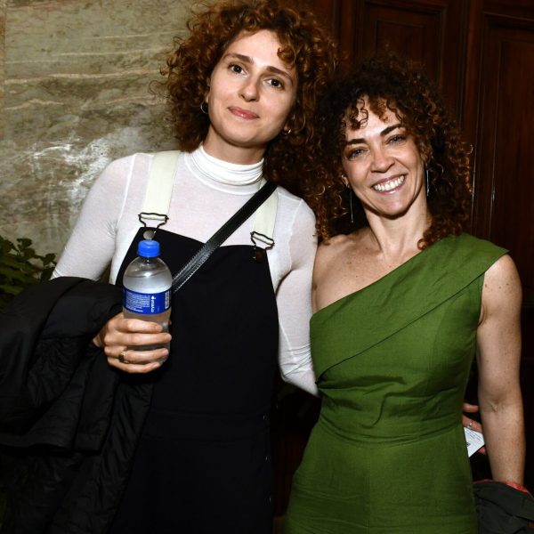 Carol Duarte e Laila Garin