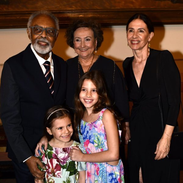 Gilberto Gil , Margareth Dalcolmo , Flora Gil, Eliza Maria e Maria Sofia