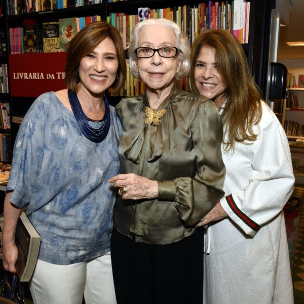 Beth Goulart, Fernanda Montenegro e Lou de Oliveira