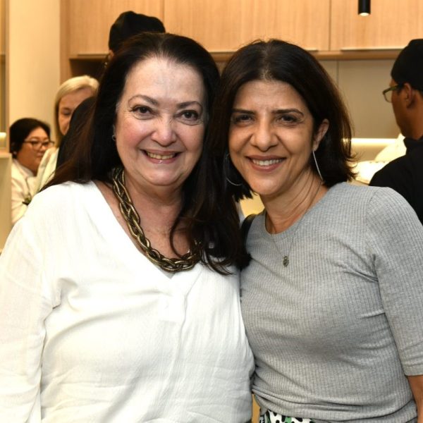Claudia Cuconato e Cristina Bezamat