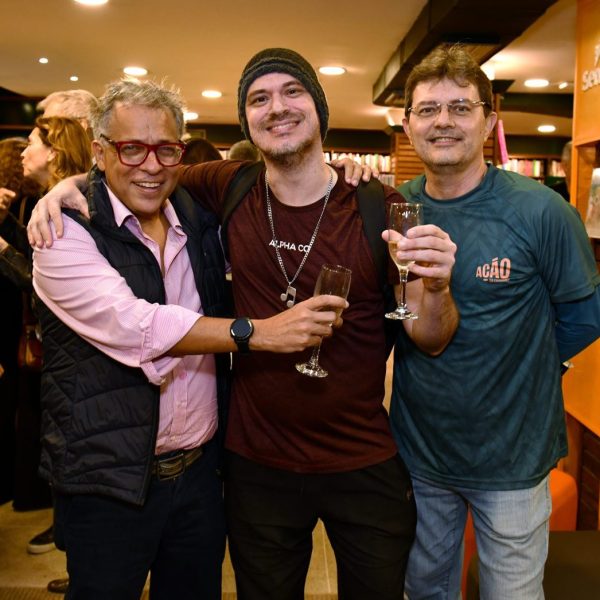 George Patiño , Raphael Guimarães e Fausto Rego