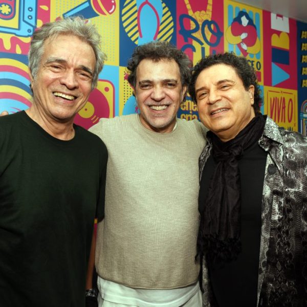 Tríade pop: Arnaldo Brandão,Paulinho Moska e Frejat