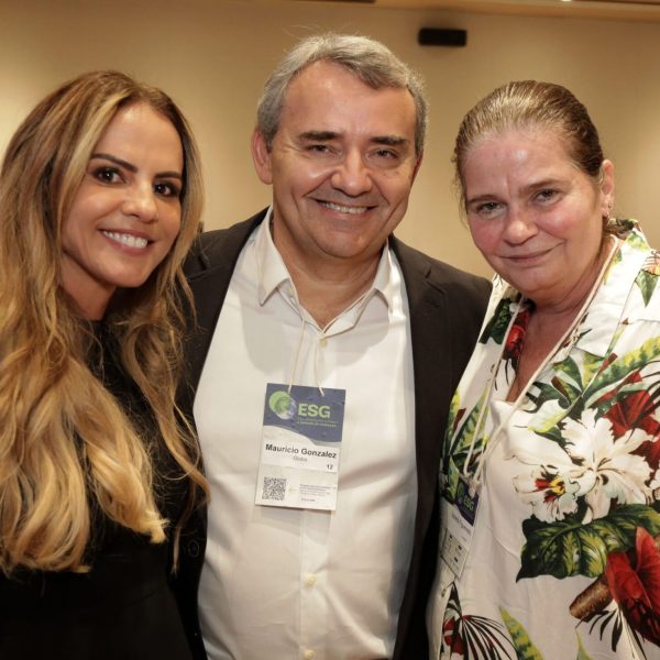 Michelle Novaes, Mauricio Gonzales e Izabela Figueiredo