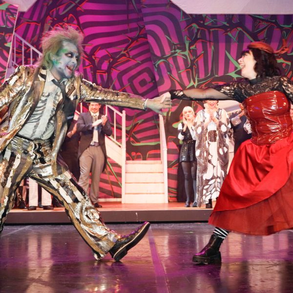 Eduardo Sterblitch e Pâmela Rossini