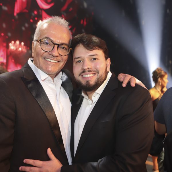 Gilmar Araújo e Caio Araújo