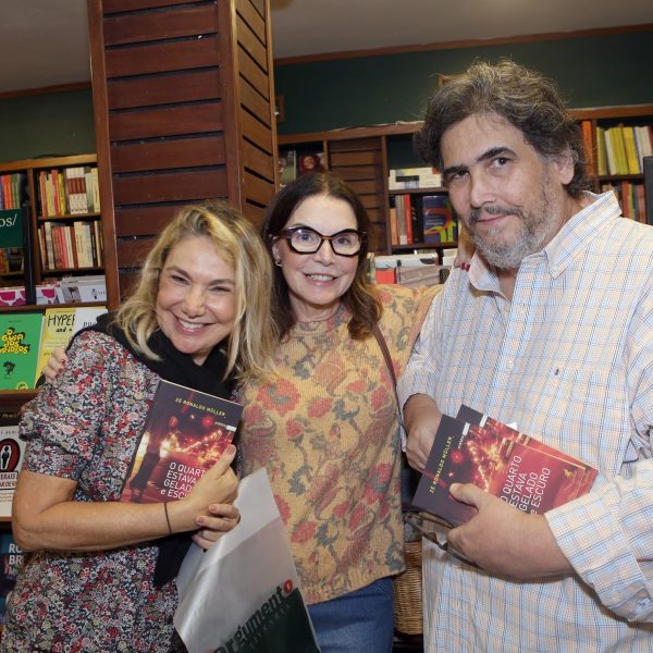 Marcia Müller, Patricia Mayer e Antonio Neves da Rocha