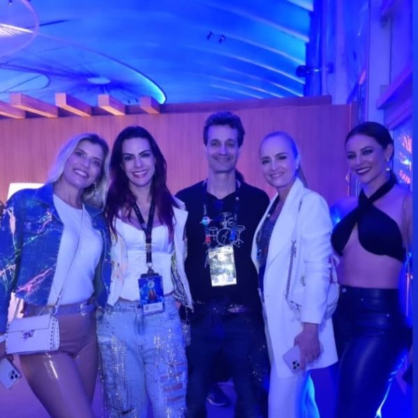 Mariana Nogueira, Livia Rossy, Rodolfo Medina, Angélica Ksy e Paolla Oliveira