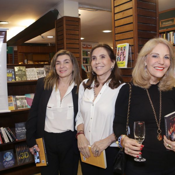 Olga Oakim, Beth Viana Pinto e Ana de Paula