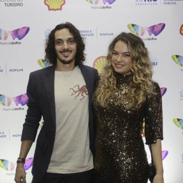 Leandro Soares e Lua Blanco