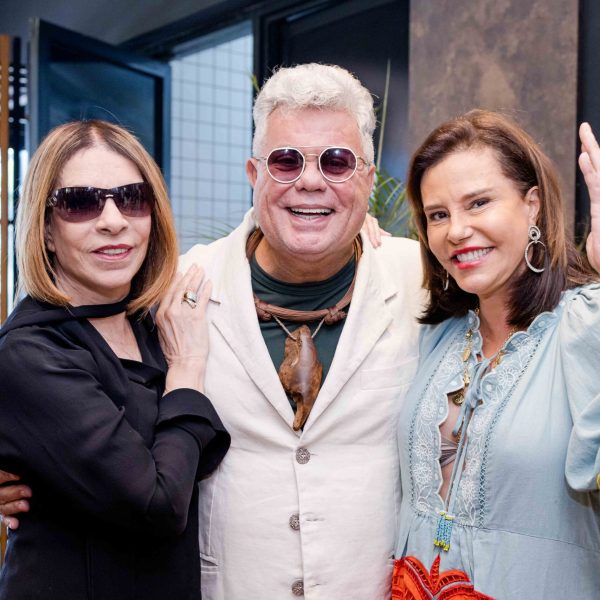 Liège Monteiro Milton Cunha e Narcisa